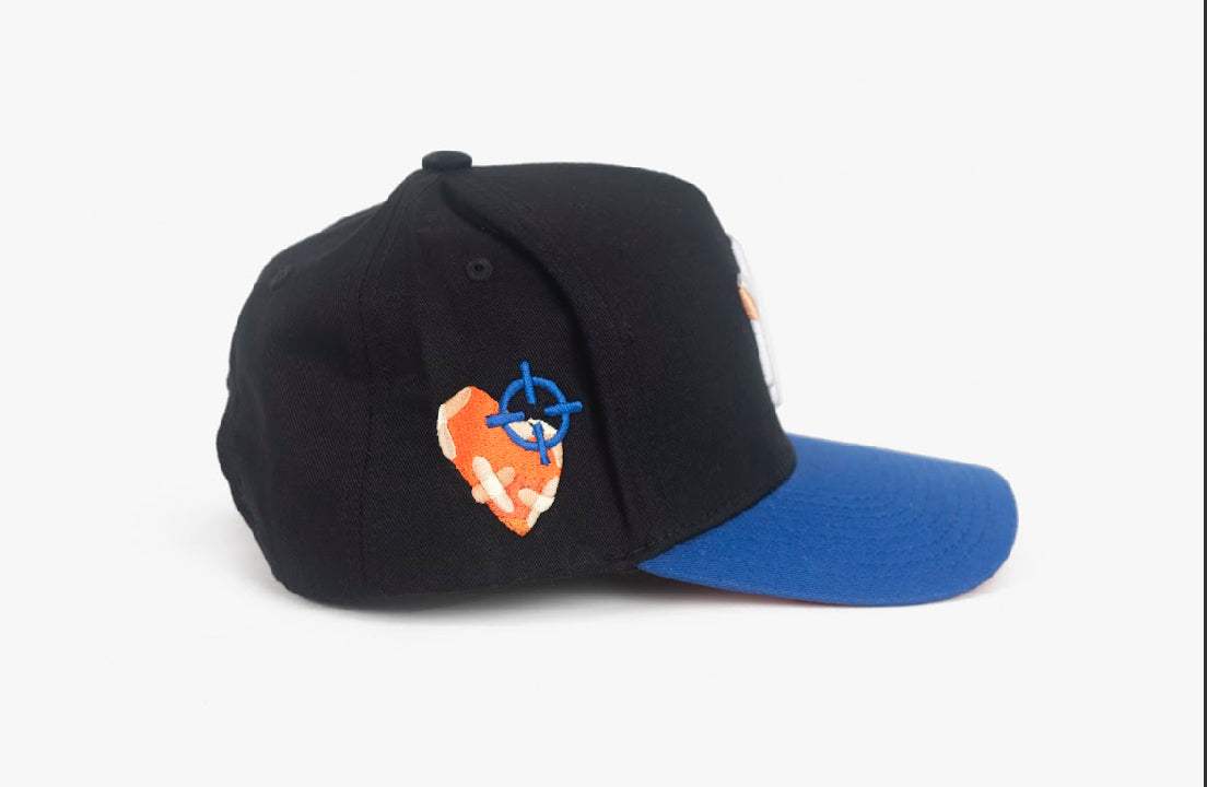 THE NEW YANKEE  (BLACK & BLUE)