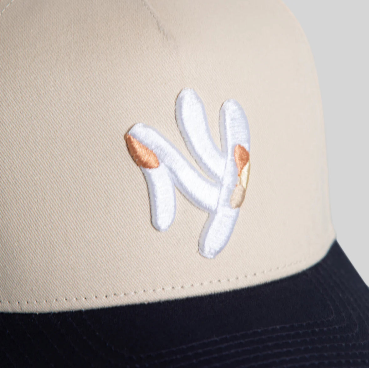 THE NEW YANKEE (SAIL)