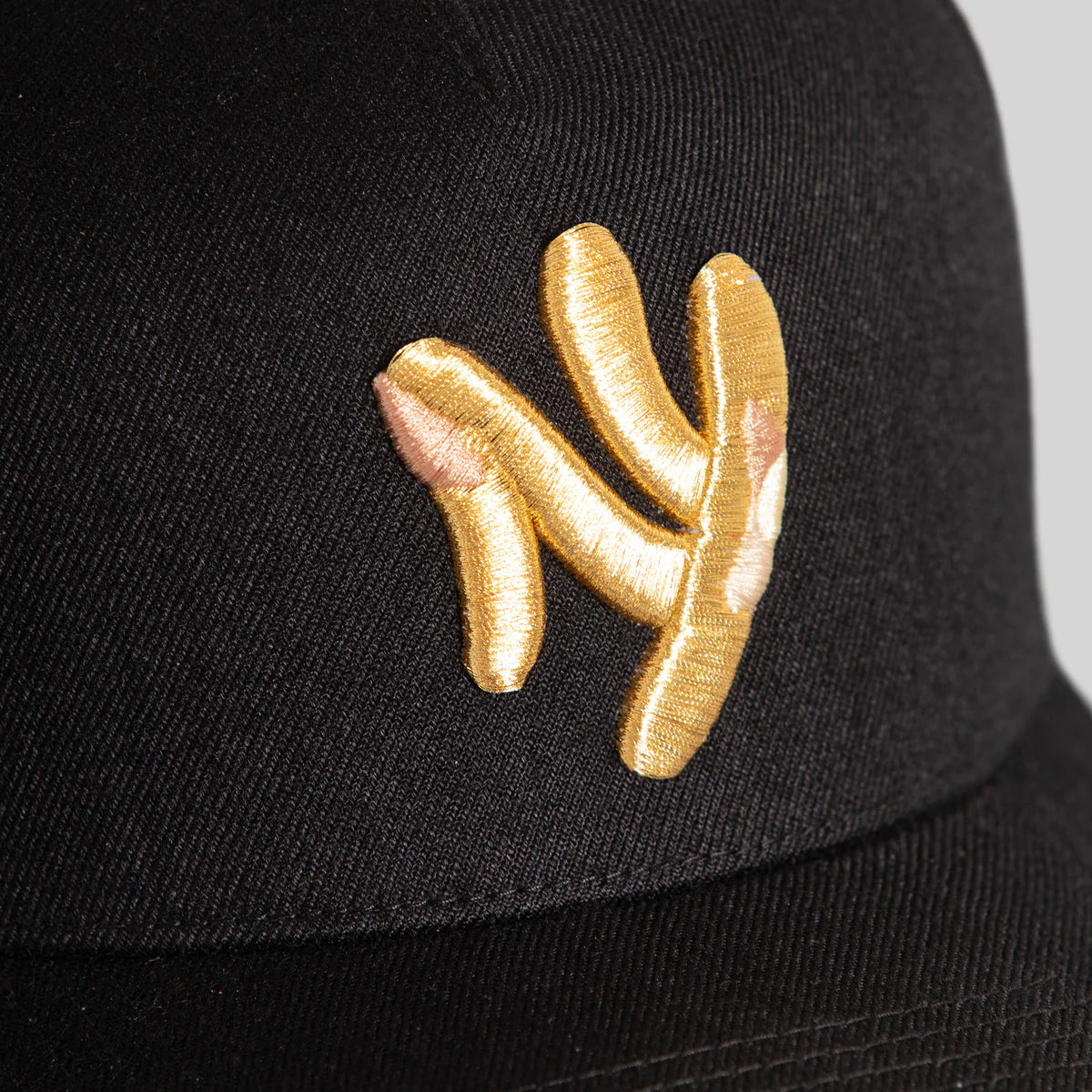 THE NEW YANKEE (GOLDLEAF)