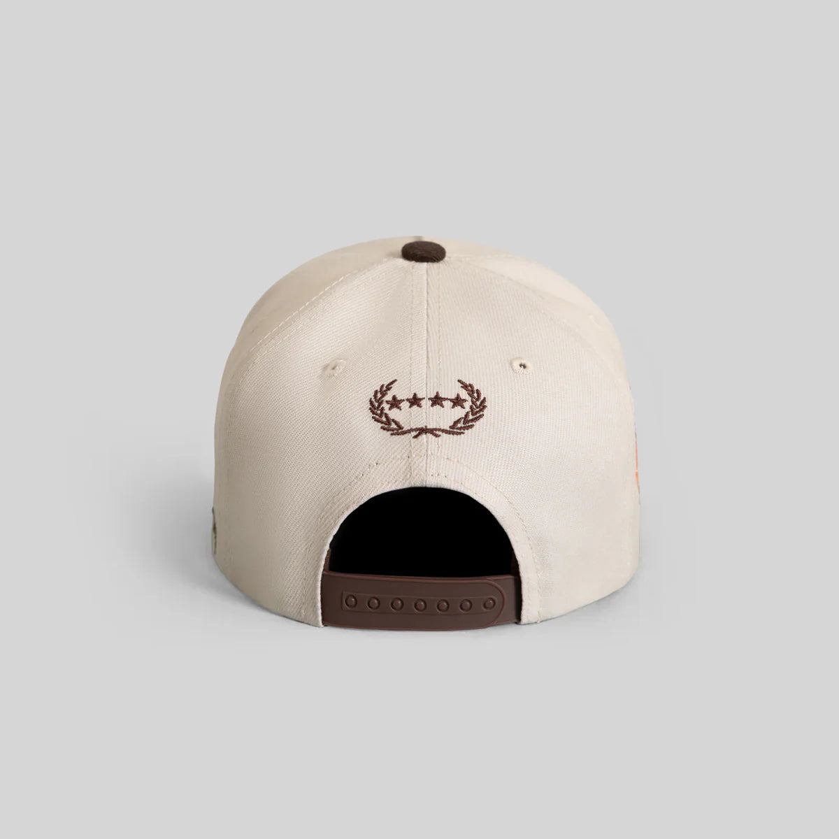 THE NEW YANKEE (SAND)