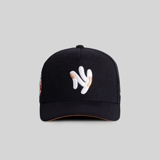 THE NEW YANKEE (DEEP NAVY BLUE RED HEART)
