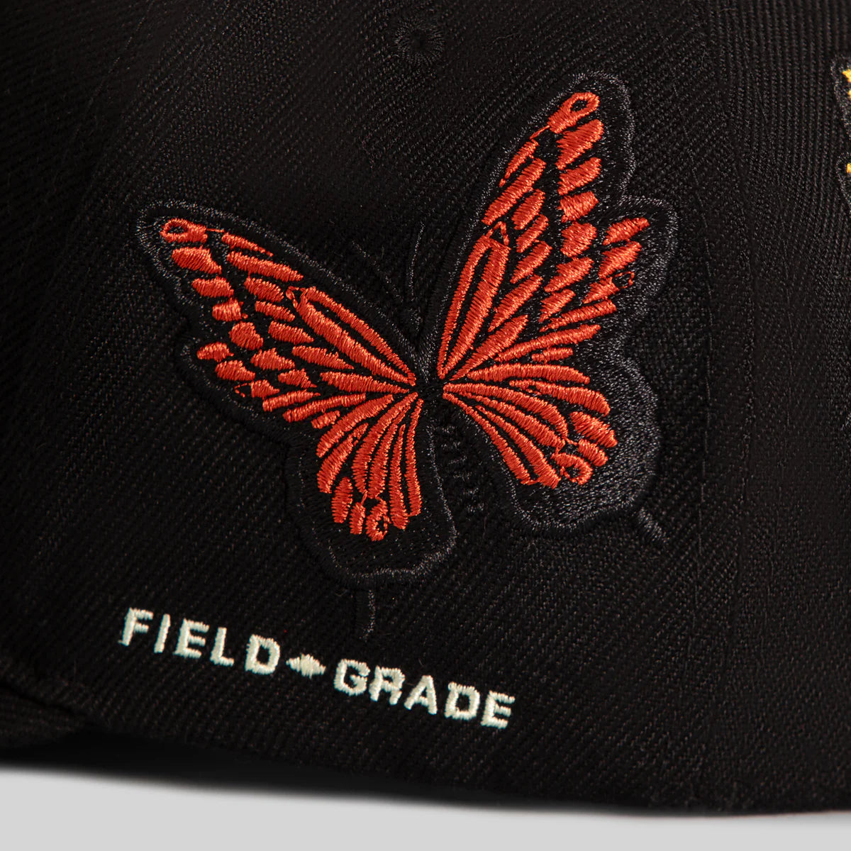 THE NEW YANKEE BUTTERFLY EFFECT BLACK