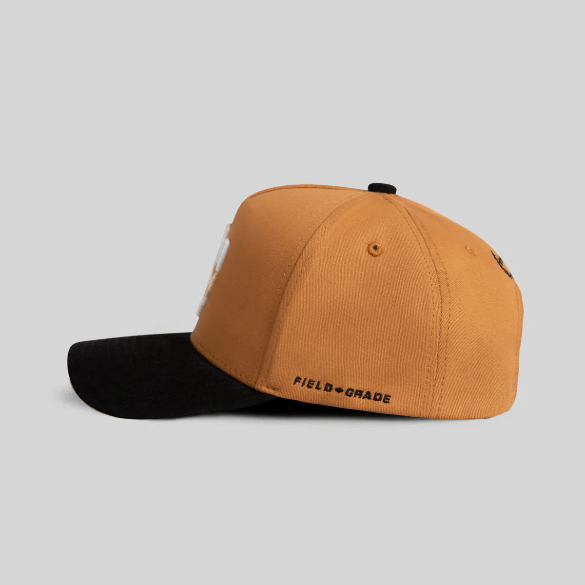 THE NEW YANKEE (MUD/ BLACK)