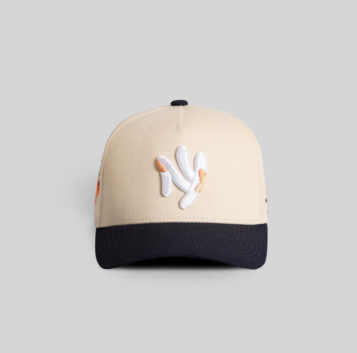 THE NEW YANKEE (SAIL )