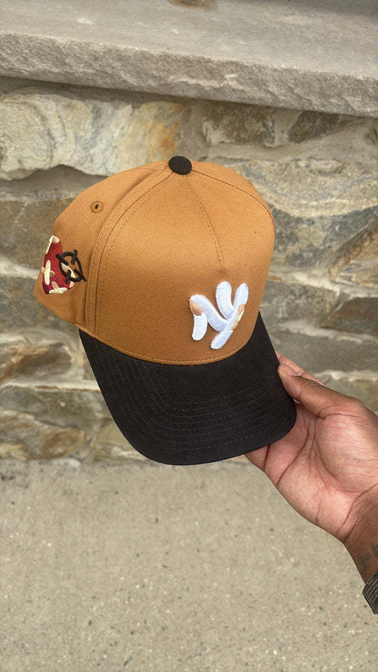 THE NEW YANKEE (TAN / BLACK )